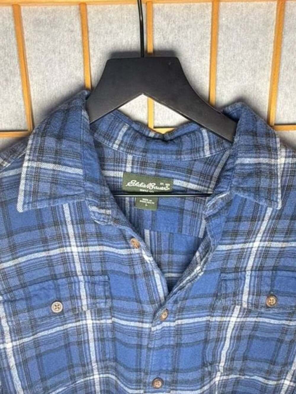 Eddie Bauer Plaid Flannel Shirt Size L Blue Long Sleeve